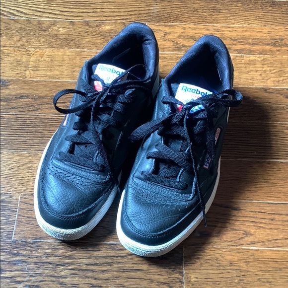 Reebok Other - Reebok Classic Black Leather Sneakers